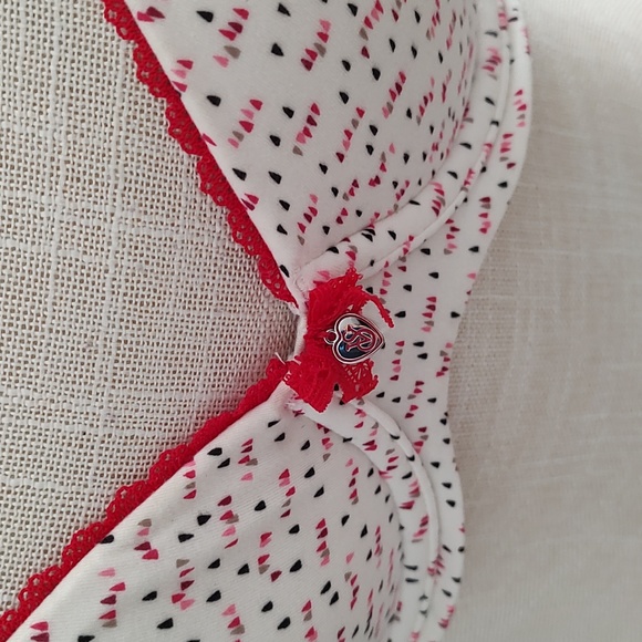 ❤️EUC Victoria's Secret Body by Victoria Lined Demi Convertible T-Shirt Bra, 32D - Picture 5 of 11